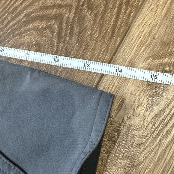 Athleta Women's Clearwater Board Shorts, Gray and Teal, UPF 50+, Size 2 - Picture 14 of 14